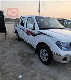 نیسان نەڤارا